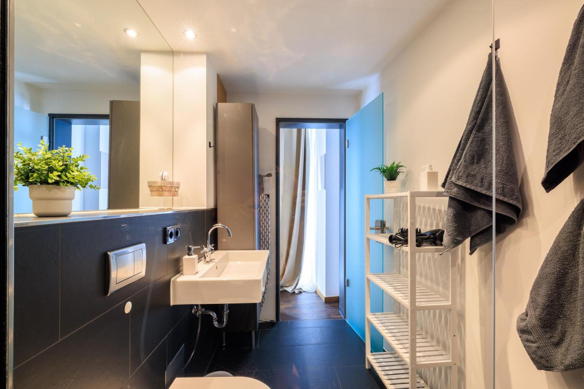 Global Living - Design I Rathausplatz I Kitchen I Apartment